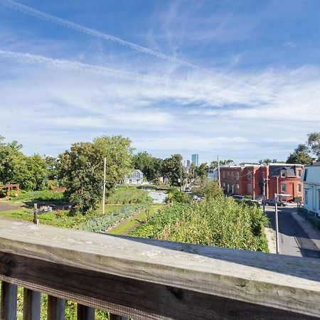 New! Boston Condo Near Mbta, 3Mi To Fenway ! Экстерьер фото